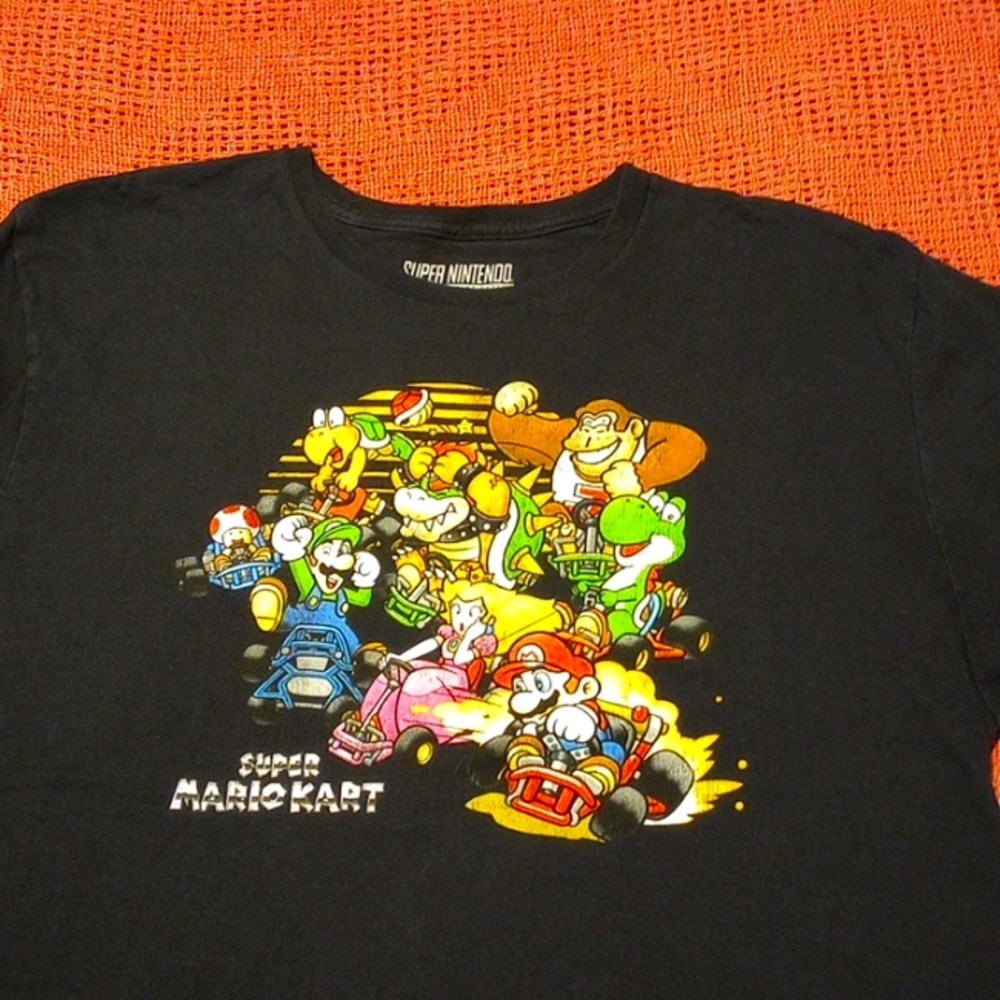 Men's XL Mario kart T-shirt